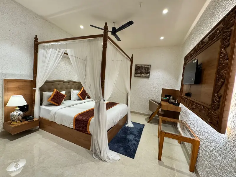 Hotel room facility at Maharaja Residency Hotel Airoli